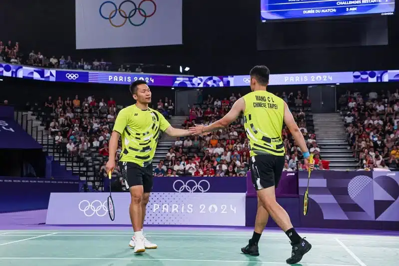 麟洋配決勝局全面壓制，強勢挺進金牌戰