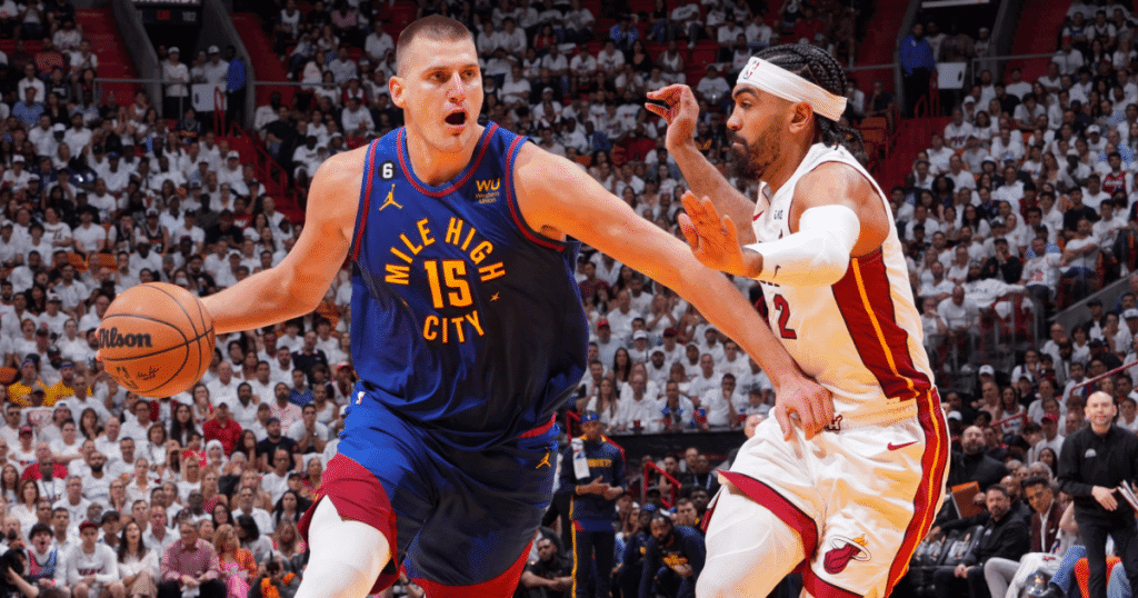 NBA》約基奇再展MVP風采！40分10板帶領金塊127：125絕殺暴龍，這場真的太硬了！