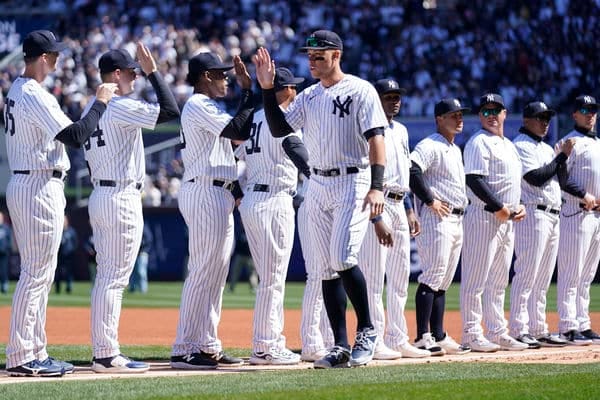 世界大賽》誰說一定要靠巨星？ 洋基2位「黑馬」竟成救世主！盤點牛棚、打線關鍵，逆轉勝的背後故事！