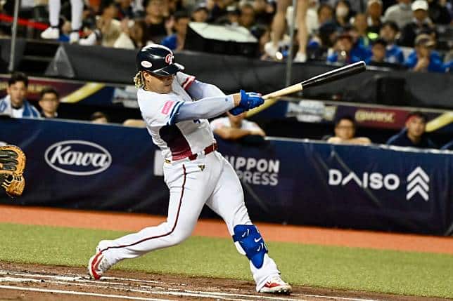 12強賽》太爽了！中華隊狂揍古巴一頓，睽違9年再嚐勝利滋味，重返「紅色閃電剋星」寶座！