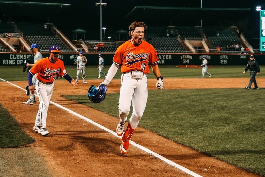 12強賽》慘不忍睹!荷蘭怒火狂燒,20:8血洗波多黎各,徹底被打爆!