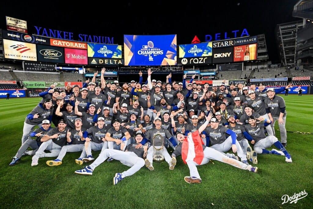 世界大賽》G5爬上巔峰!道奇上演驚天大逆轉,5分落後絕地大反攻,封王戲碼太瘋狂!