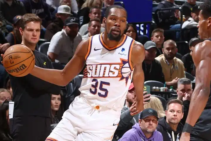 KD與Stephen A. Smith口水戰再升級!領袖之爭引爆NBA