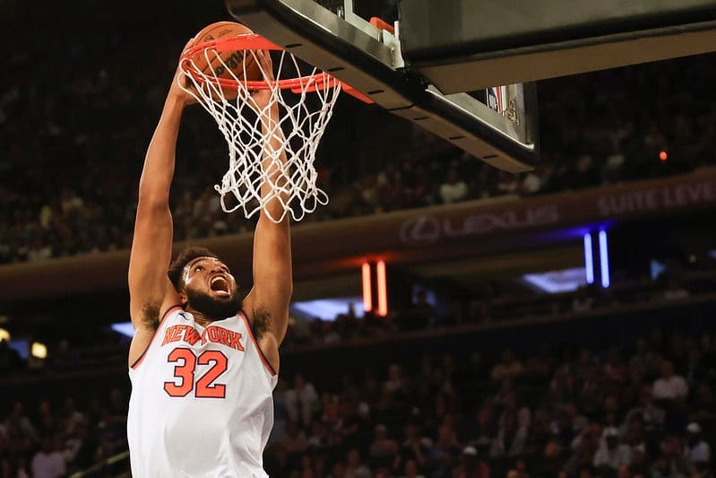 NBA》昔日並肩作戰，今朝場上廝殺！Towns締造史無前例紀錄，兄弟情誼不變