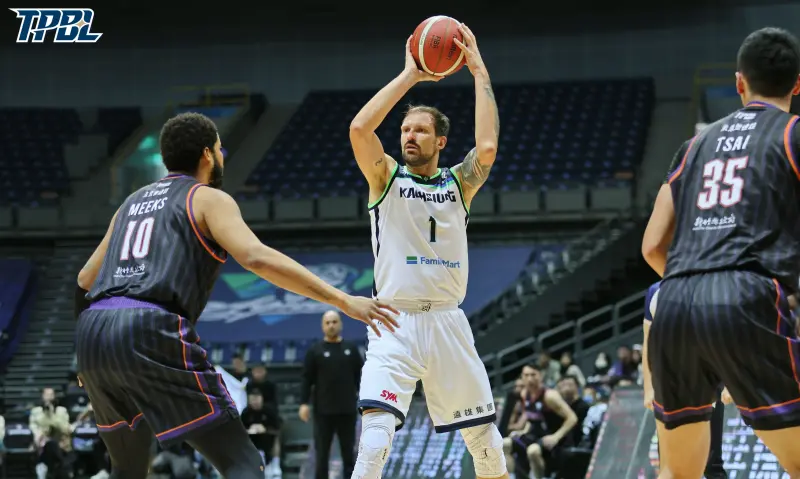 TPBL》海神雙洋將狂轟44分，103比78痛宰攻城獅，豪取5連敗！高國豪竟只得2分，表現失常！