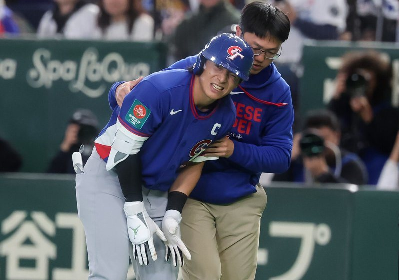 【WBC 深度報導】全台集氣成空！隊長陳傑憲「骨裂」震驚東京巨蛋：台灣隊晉級之路的斷裂與重組